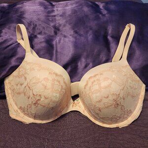 Perfect Shape Push-Up Lace-Trim Bra